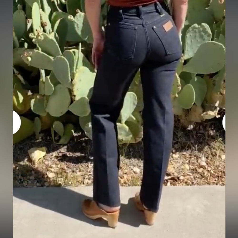 SOLD 1980ms Vintage Black Wranglers 26”